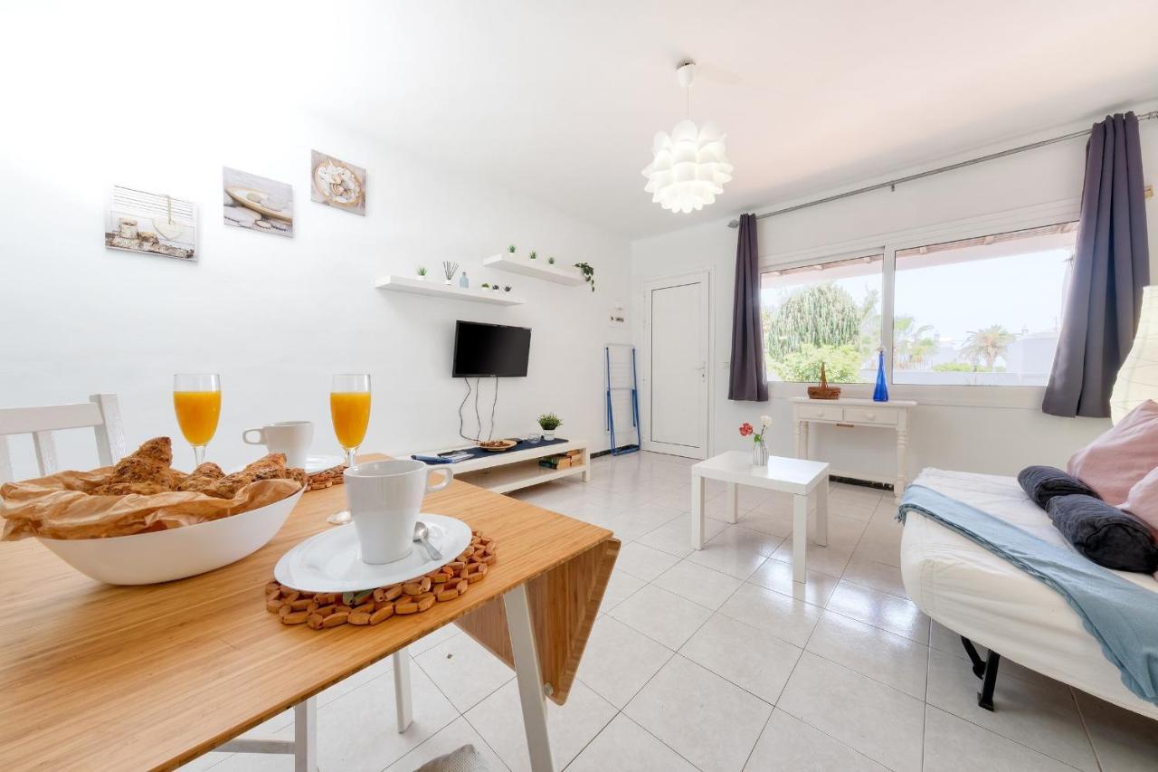 Suite Helios Relax A 500M De La Playa Puerto del Carmen  Dış mekan fotoğraf