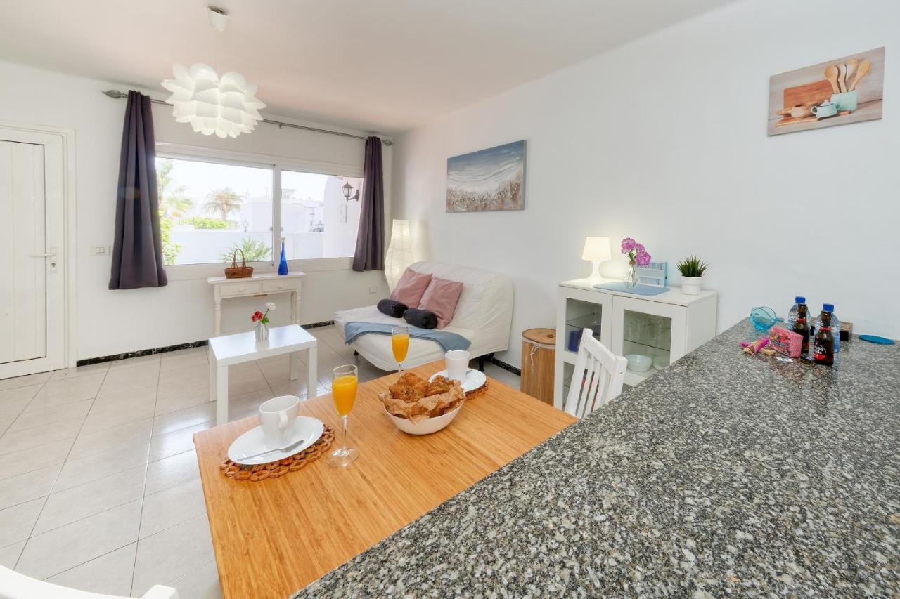 Suite Helios Relax A 500M De La Playa Puerto del Carmen  Dış mekan fotoğraf